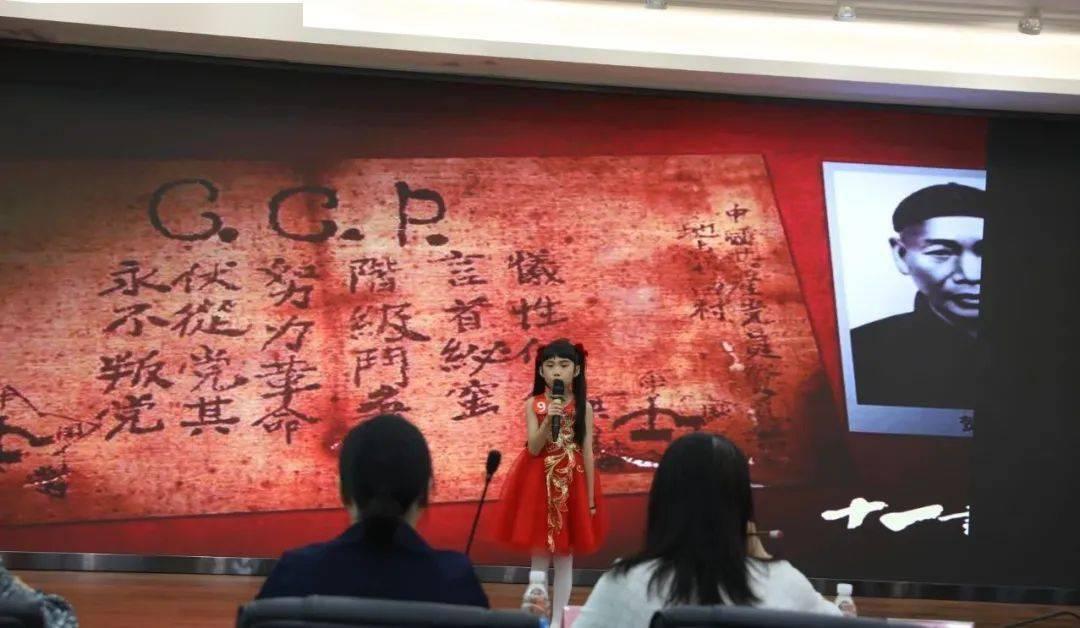 西方大卡车找字母